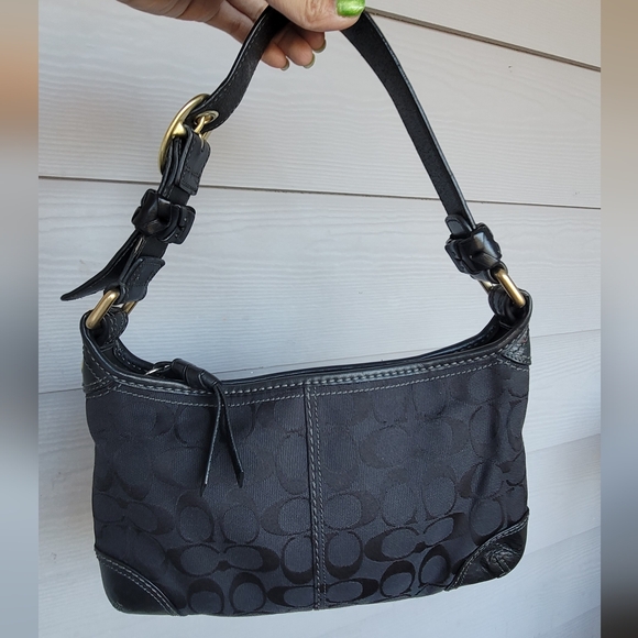 Coach Black Y2K Soho Shoulder Bag (no. 11430) - Picture 1 of 7